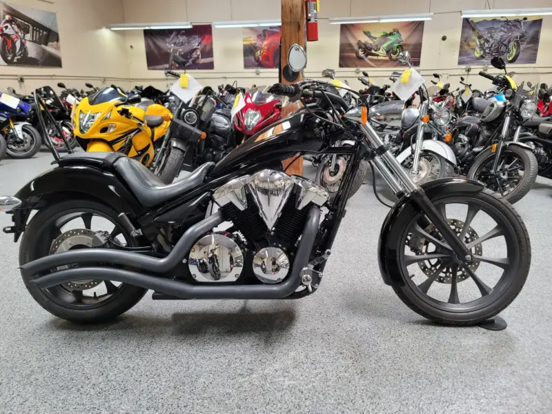 2013 HONDA VT1300CX FURY