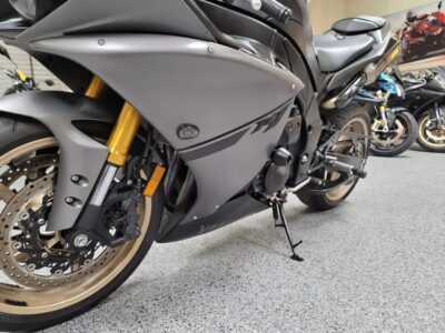 2014 Yamaha R1 Crossplane