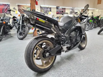 2014 Yamaha R1 Crossplane