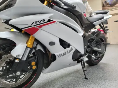 2015 Yamaha R6 PEARL WHITE