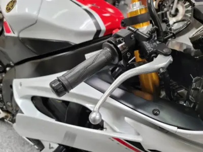 2015 Yamaha R6 PEARL WHITE