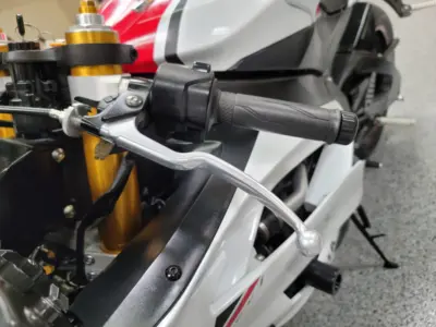 2015 Yamaha R6 PEARL WHITE