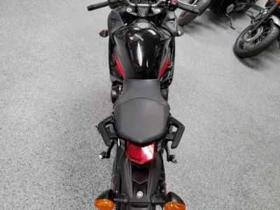 2016 Yamaha FZ6R