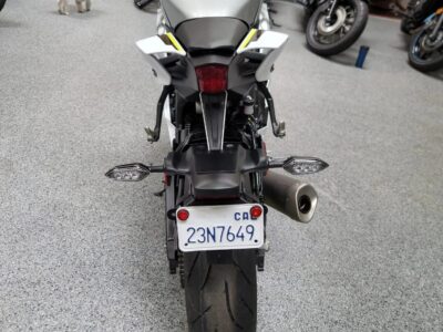 2017 Yamaha R6 PEARL WHITE