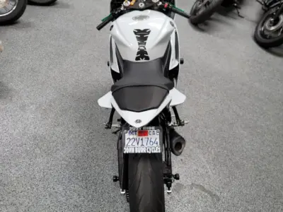 2015 Yamaha R6 PEARL WHITE