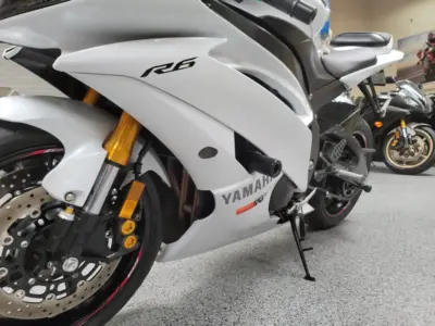 2015 Yamaha R6 PEARL WHITE