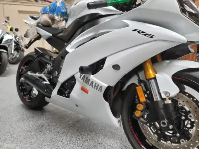 2015 Yamaha R6 PEARL WHITE