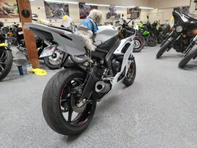 2015 Yamaha R6 PEARL WHITE