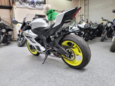 2017 Yamaha R6