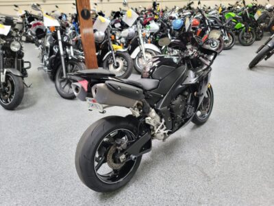 2010 Yamaha R1