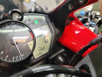 2013 Yamaha R1 RAVEN