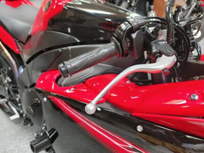 2013 Yamaha R1 RAVEN