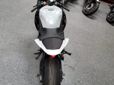 2012 Yamaha R1 RAVEN