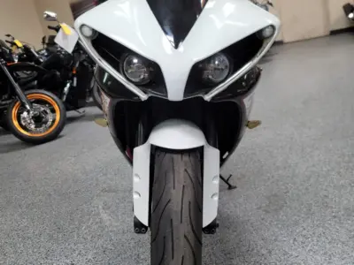 2012 Yamaha R1 RAVEN