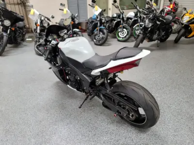2012 Yamaha R1 RAVEN