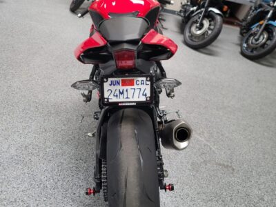 2019 Yamaha R1