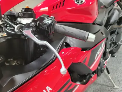 2019 Yamaha R1