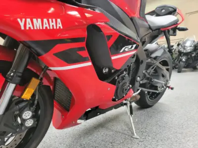 2019 Yamaha R1