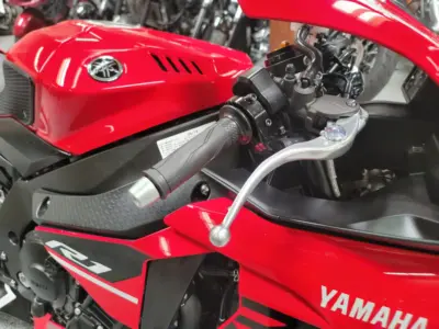 2019 Yamaha R1