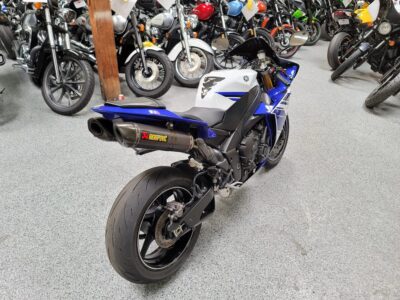 2014 Yamaha R1