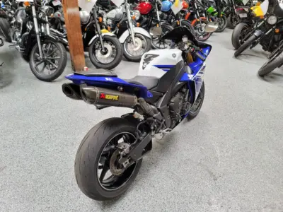 2014 Yamaha R1