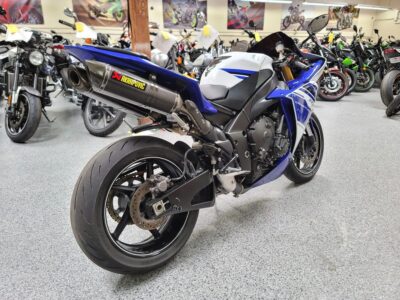 2014 Yamaha R1