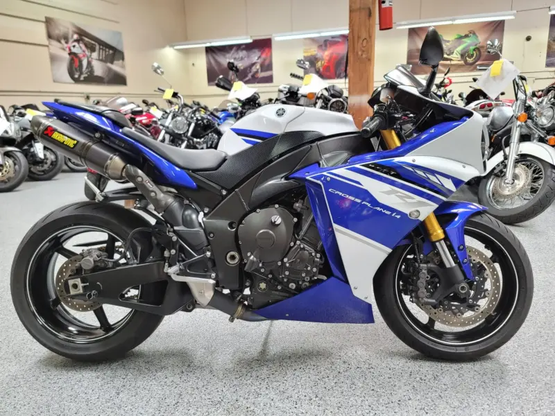 2014 Yamaha R1