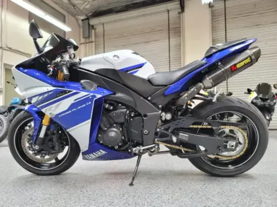 2014 Yamaha R1