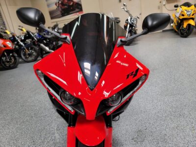 2013 Yamaha R1 RAVEN