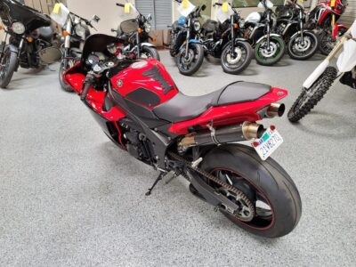 2013 Yamaha R1 RAVEN