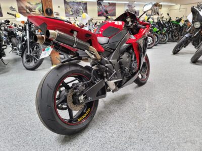 2013 Yamaha R1 RAVEN