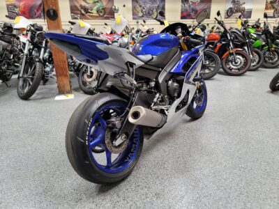 2015 Yamaha R6