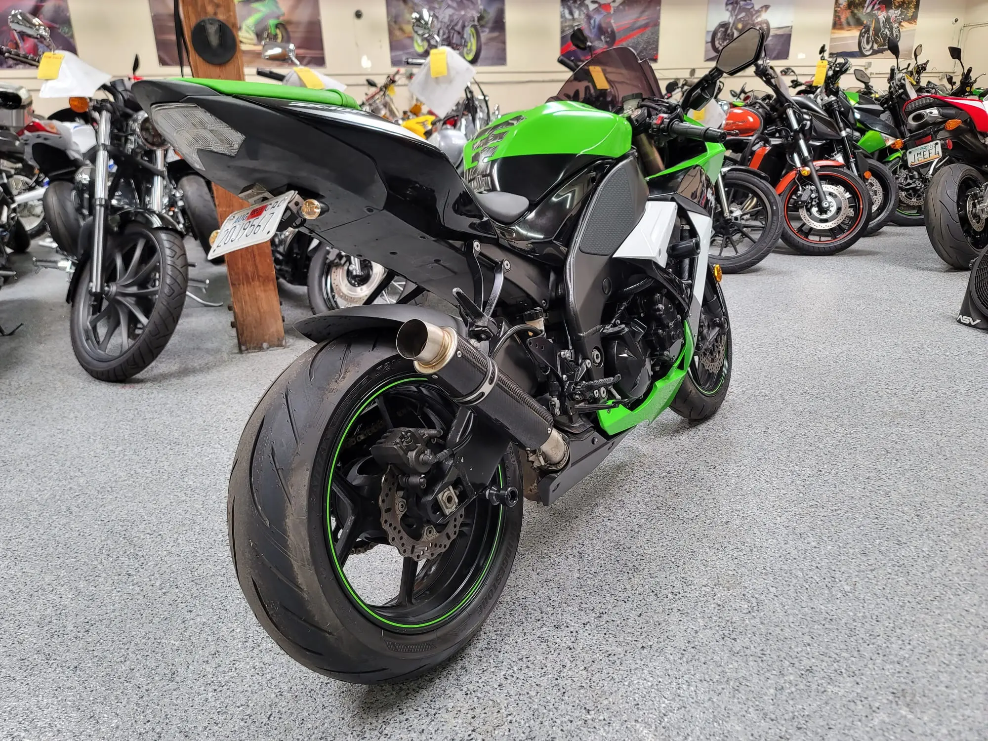 Taka様用 2009 Kawasaki Ninja ZX10R - AK MotorsAK Motors