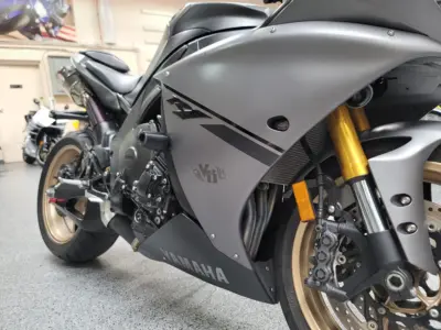 2014 Yamaha R1
