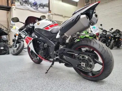 2012 Yamaha R1 Crossplane