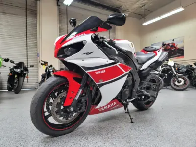 2012 Yamaha R1 Crossplane