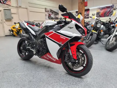 2012 Yamaha R1 Crossplane