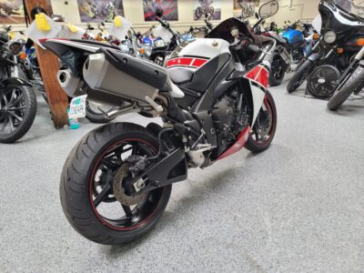 2012 Yamaha R1 Crossplane