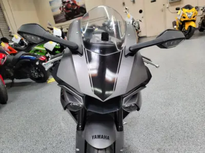 2016 Yamaha R1