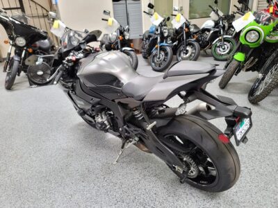 2016 Yamaha R1