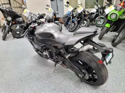 2016 Yamaha R1