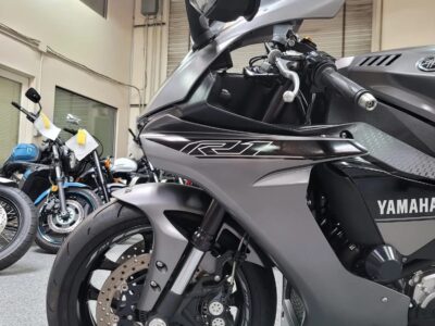 2016 Yamaha R1