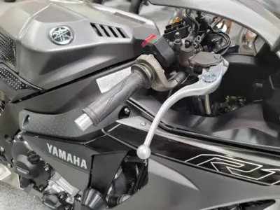 2016 Yamaha R1