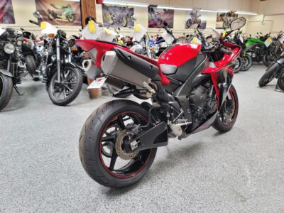 2013 Yamaha R1 RAVEN