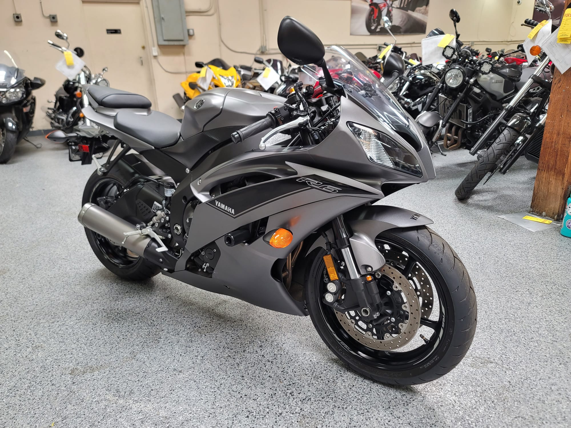 2016 Yamaha R6 100 Miles AK Motors