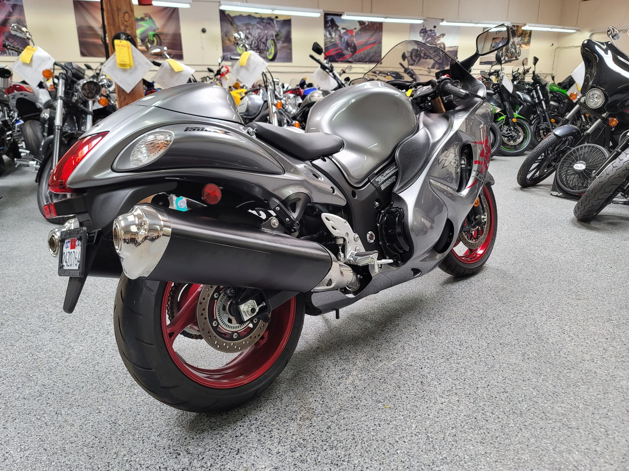 Suzuki Hayabusa Gsx R Ak Motors