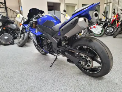 2012 Yamaha R1