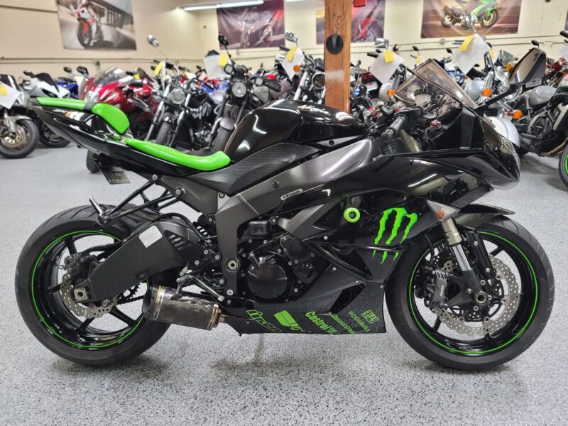 2009 Kawasaki Ninja ZX6R MONSTER EDITION