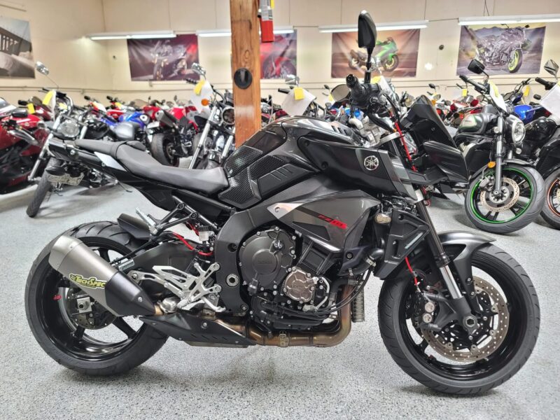 2017 Yamaha FZ-10 FZ10 MT10 MT-10