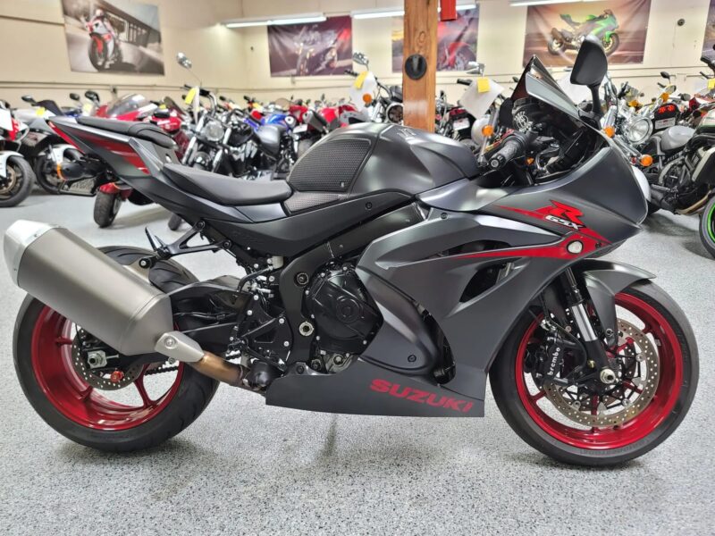 2017 SUZUKI GSXR 1000